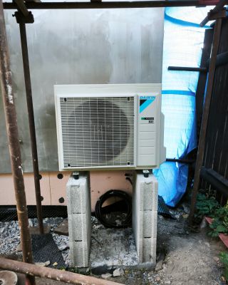 🔧🌏Montáž tepelného čerpadla Daikin ERGA s vnútornou jednotkou 230 l je hotová! 🔧 Kombinácia, ktorá prináša úsporu energie,...